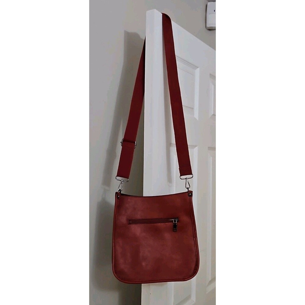 Jen & Co. Posie Vegan Leather Crossbody Rust Red Color EUC